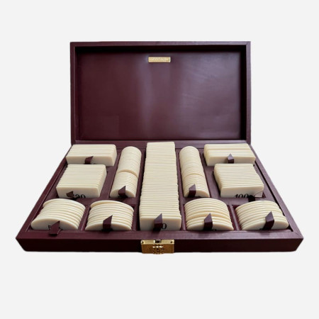 Must de Cartier mallette jetons poker baccara